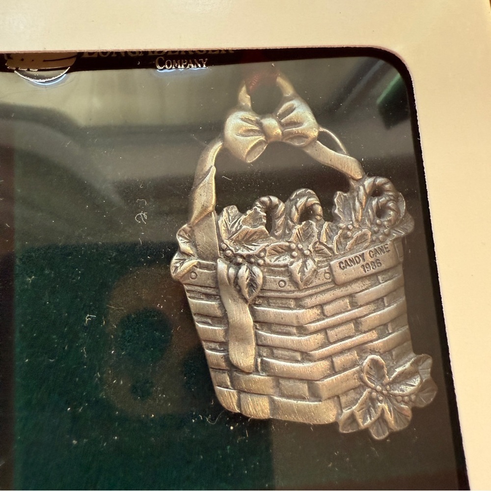6 VTG Longaberger Ornaments Lot Pewter Baskets Angels Santas Snow Days Hometown - Picture 8 of 13